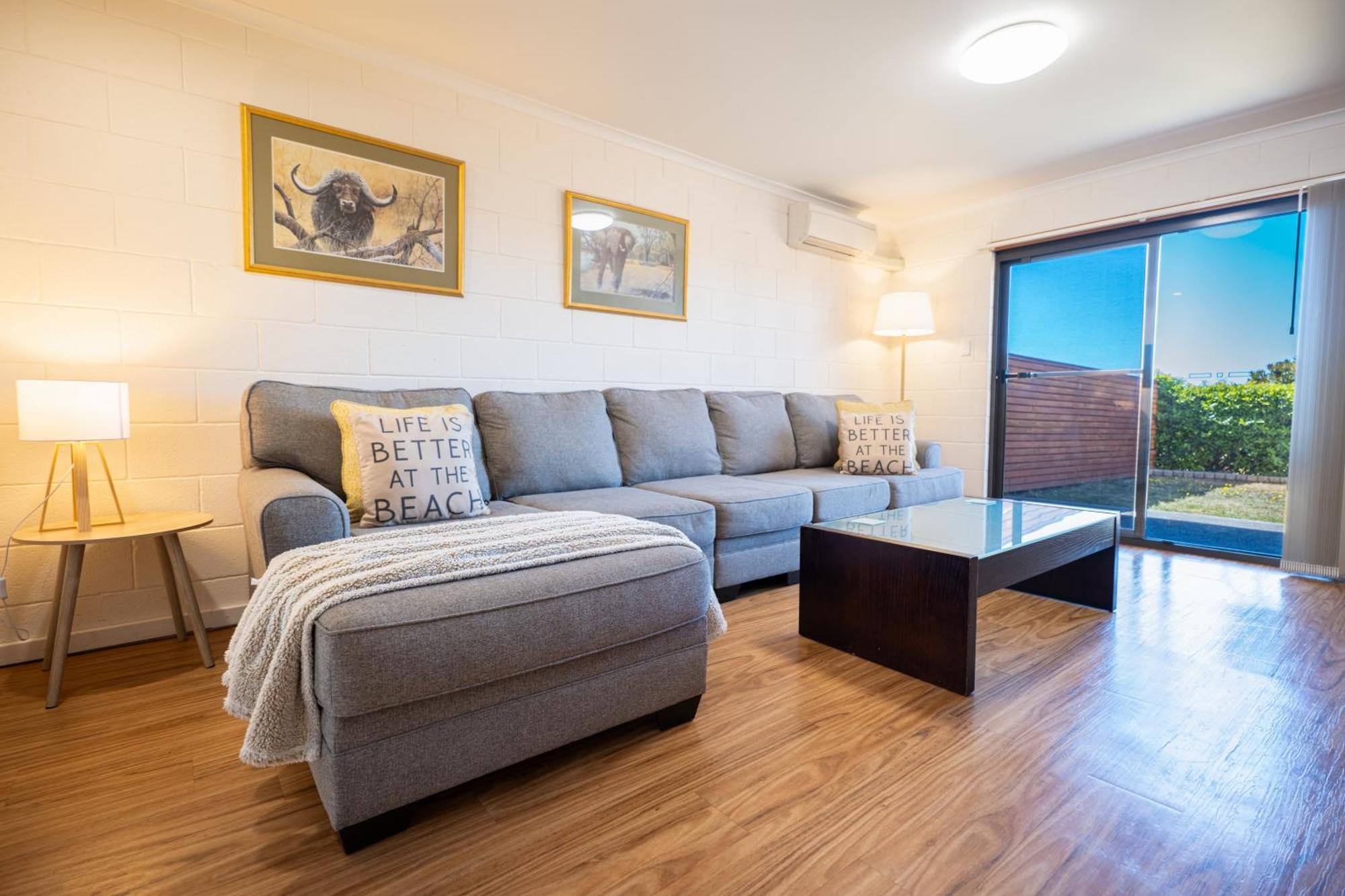 Blue Seas Holiday Villas Scamander Ngoại thất bức ảnh